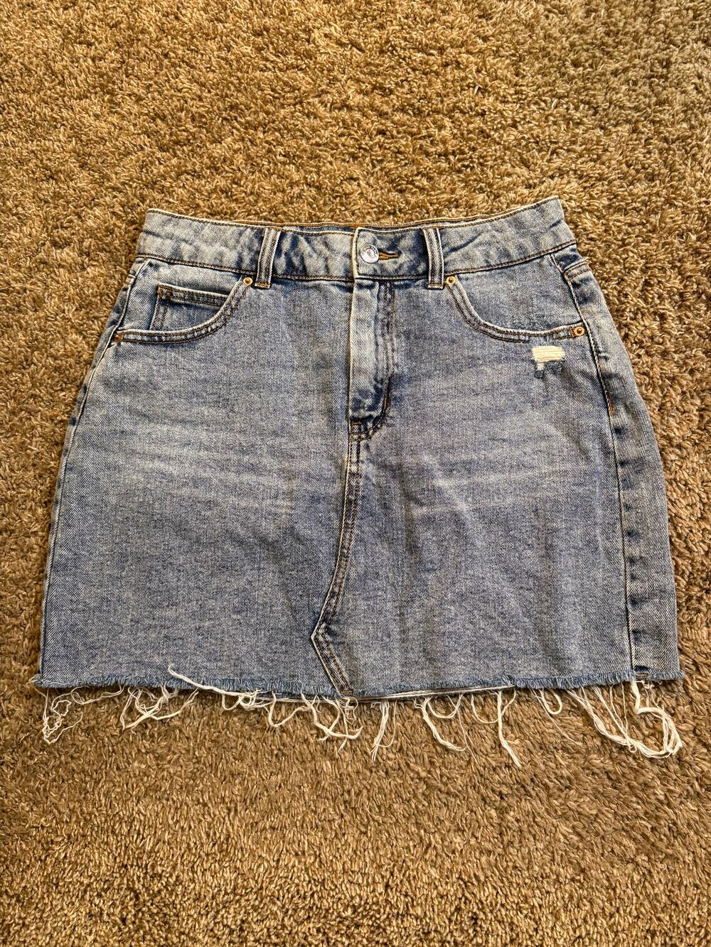 Wild Fable Denim Mini Skirt Fray Hem Distressed Size 6